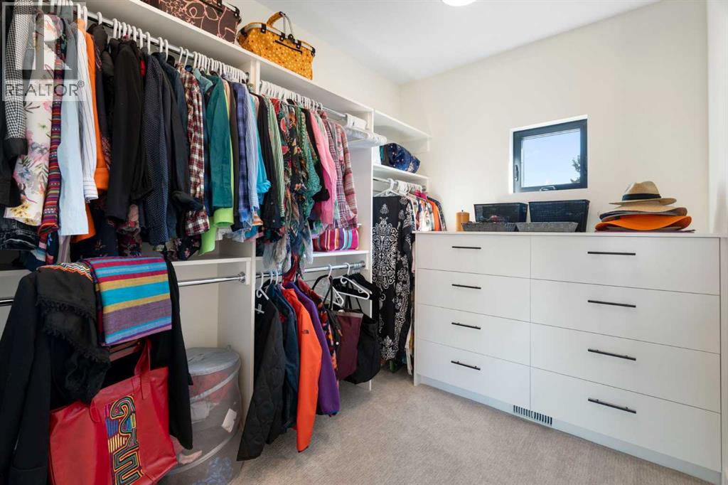 2830 15 Street SW - 34