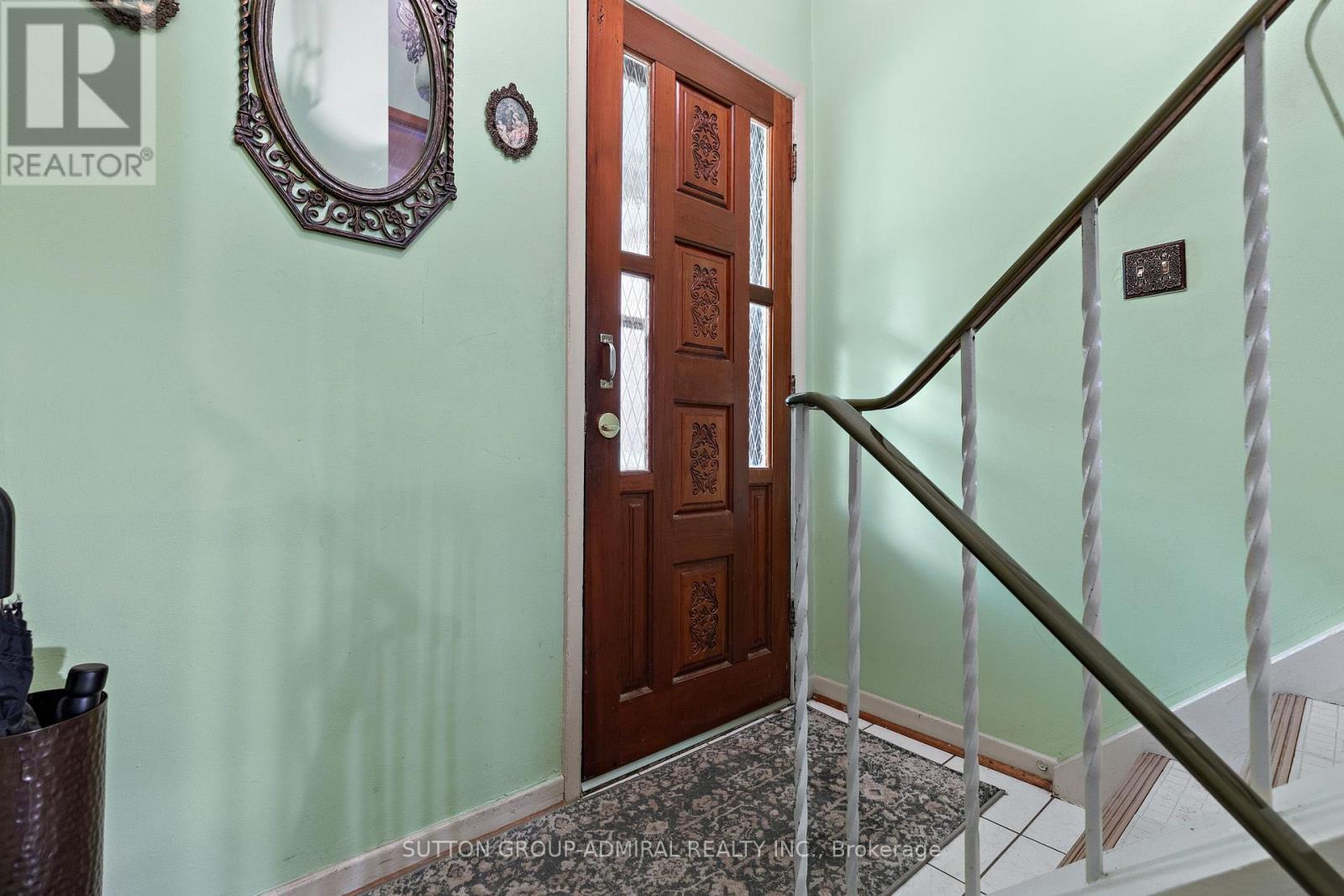 201 DERRYDOWN ROAD - 28