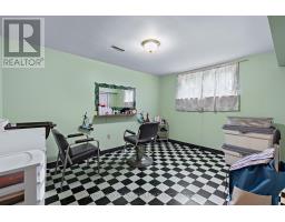 201 Derrydown Road, Toronto, ON M3J1S2 Photo 34