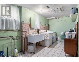 201 Derrydown Road, Toronto, ON M3J1S2 Photo 35