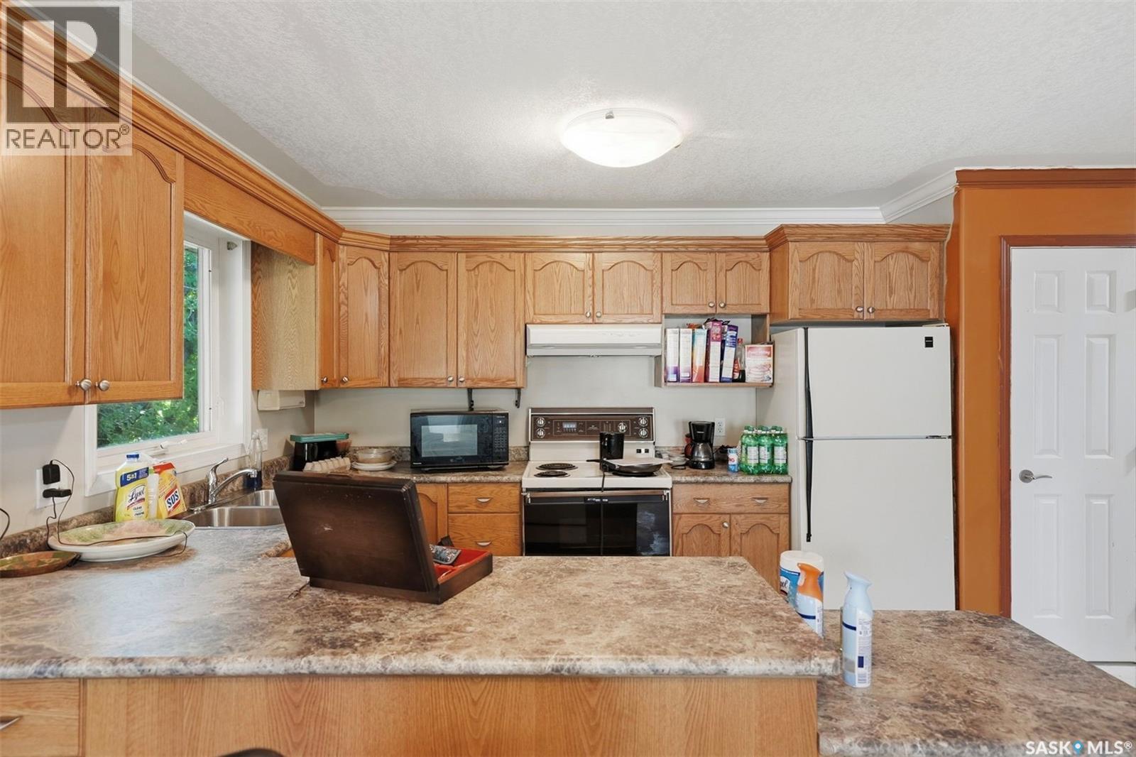 203 304 3rd AVENUE E, Watrous — photo 8