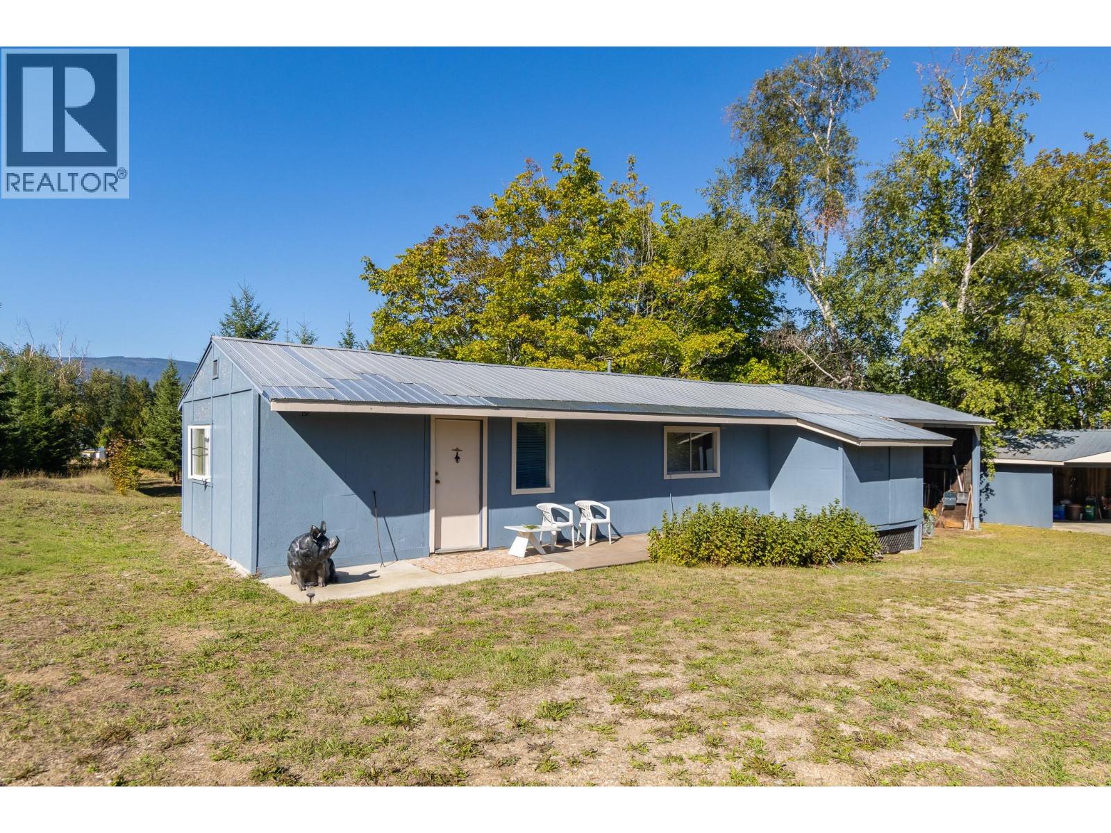 1370 20 Avenue SE - Image 32
