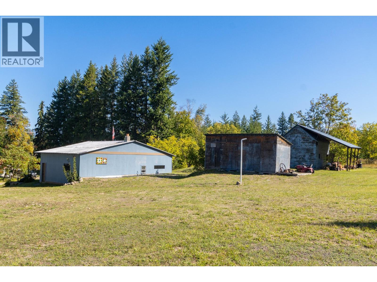 1370 20 Avenue SE - 53