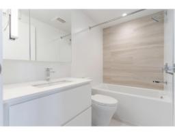 605 13655 Fraser Highway, Surrey, BC V3T0P8 Photo 6