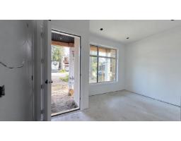 6621 Albion Way, Delta, BC V4E1J1 Photo 11