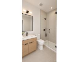 6621 Albion Way, Delta, BC V4E1J1 Photo 8