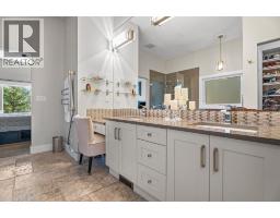 53 Crystal Green Drive, Okotoks, AB T1S2N7 Photo 16