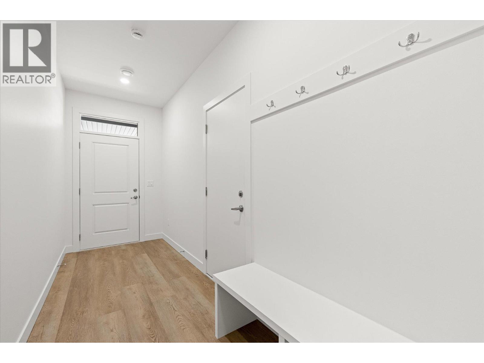 117 5300 Main Street, Kelowna