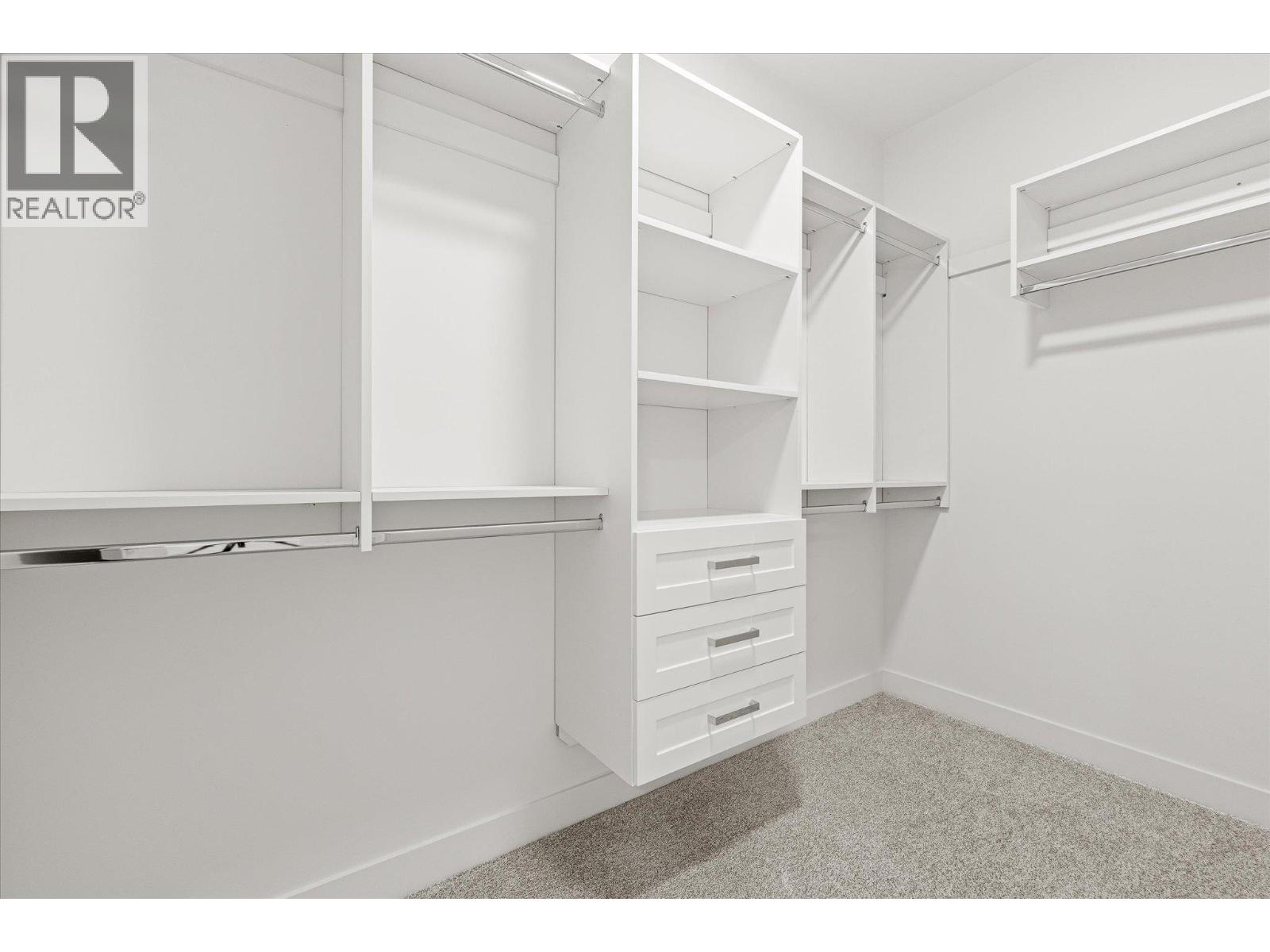 #117 5300 Main Street - Image 34