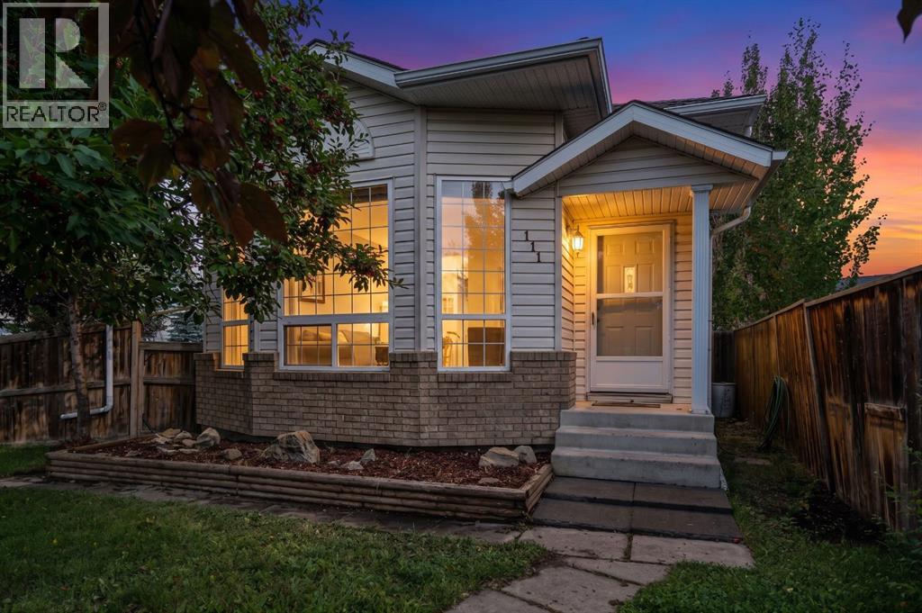 111 Martinvalley Place NE - 27