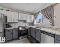 329 Warwick Rd Nw, Edmonton, AB T5X4R1 Photo 13