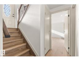 5208 10 Av Nw, Edmonton, AB T6L1Z1 Photo 36