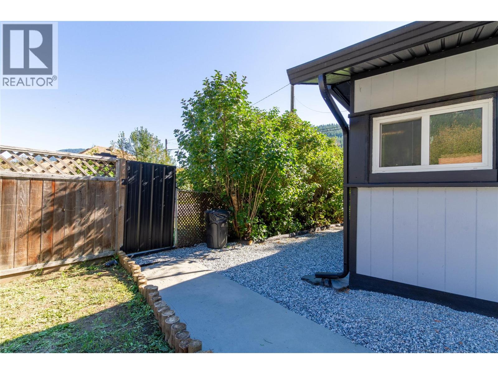 2946 Seaman Road - 27