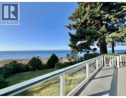 3199 Beach Avenue, Roberts Creek, BC V0N2W0 Photo 33
