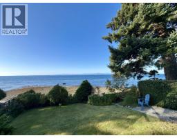 3199 Beach Avenue, Roberts Creek, BC V0N2W0 Photo 34