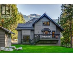 2053 Garibaldi Way, Whistler, BC V8E0A6 Photo 10