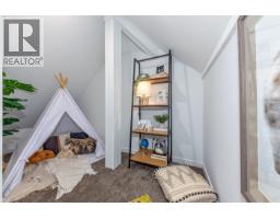 2053 Garibaldi Way, Whistler, BC V8E0A6 Photo 21