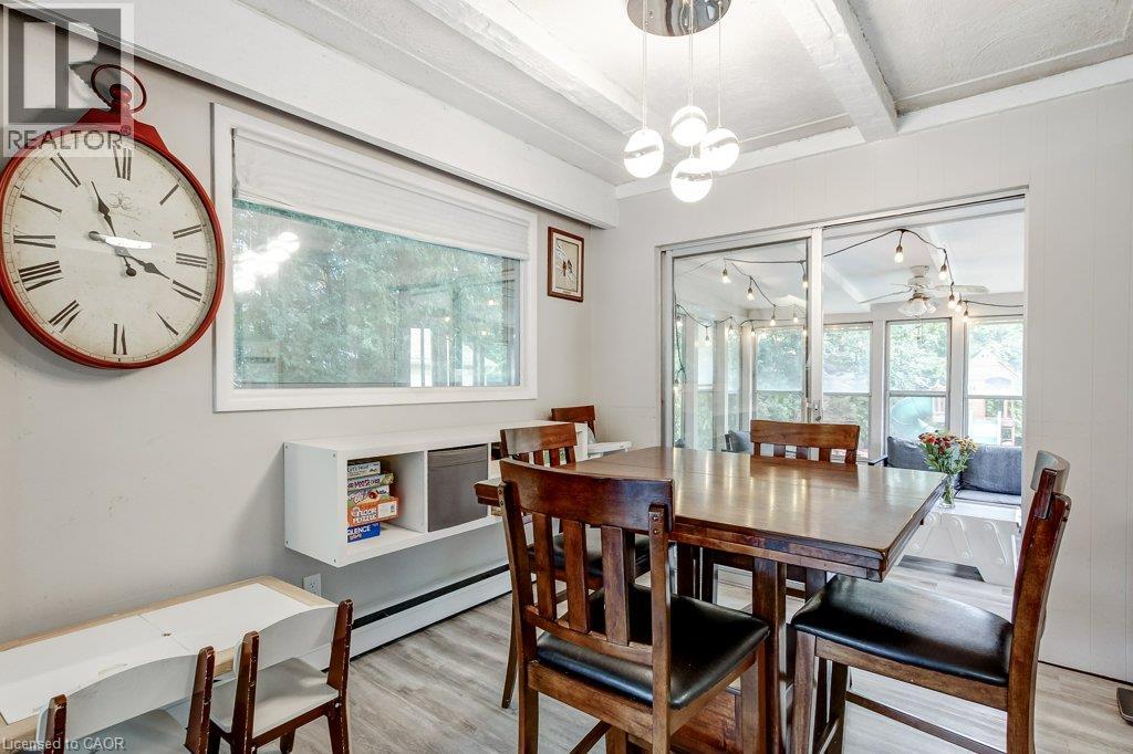 56 BARTON Street, Waterdown — photo 10