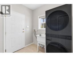 416 Quilchena Drive, Kelowna, BC V1W4T7 Photo 35
