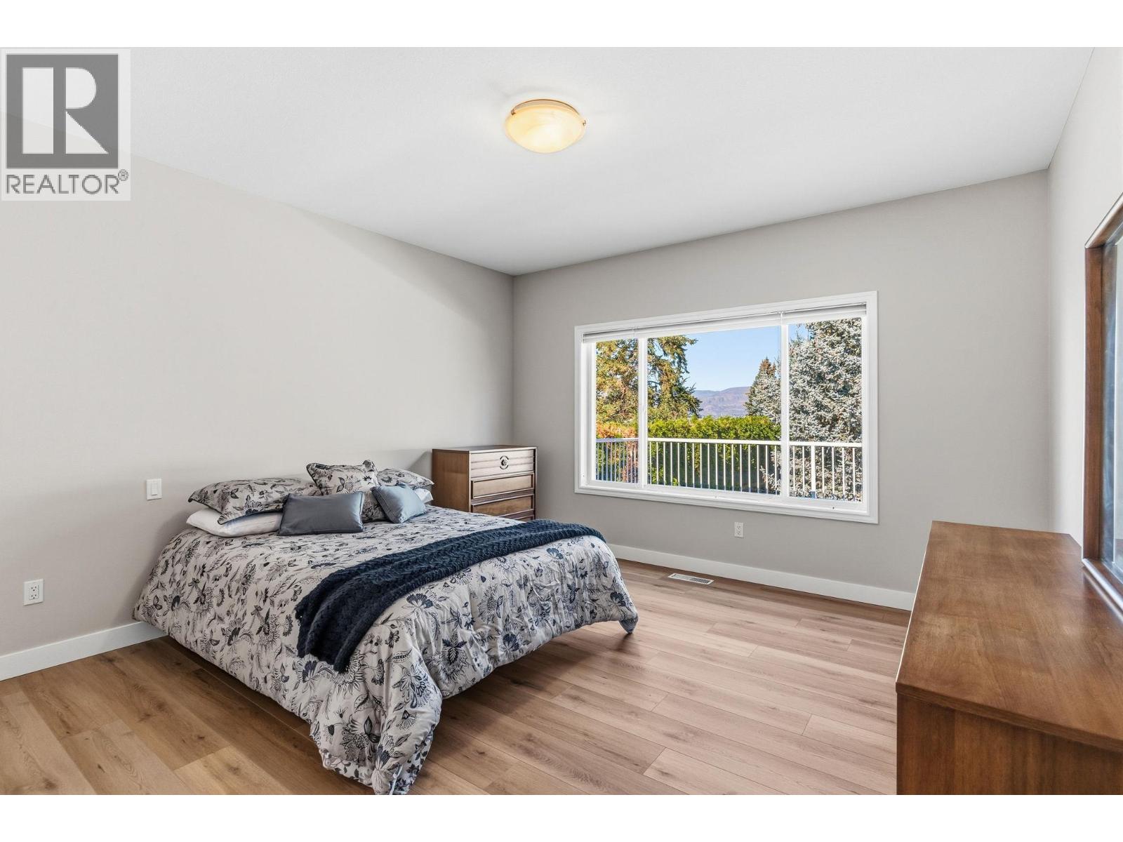 416 Quilchena Drive - 27