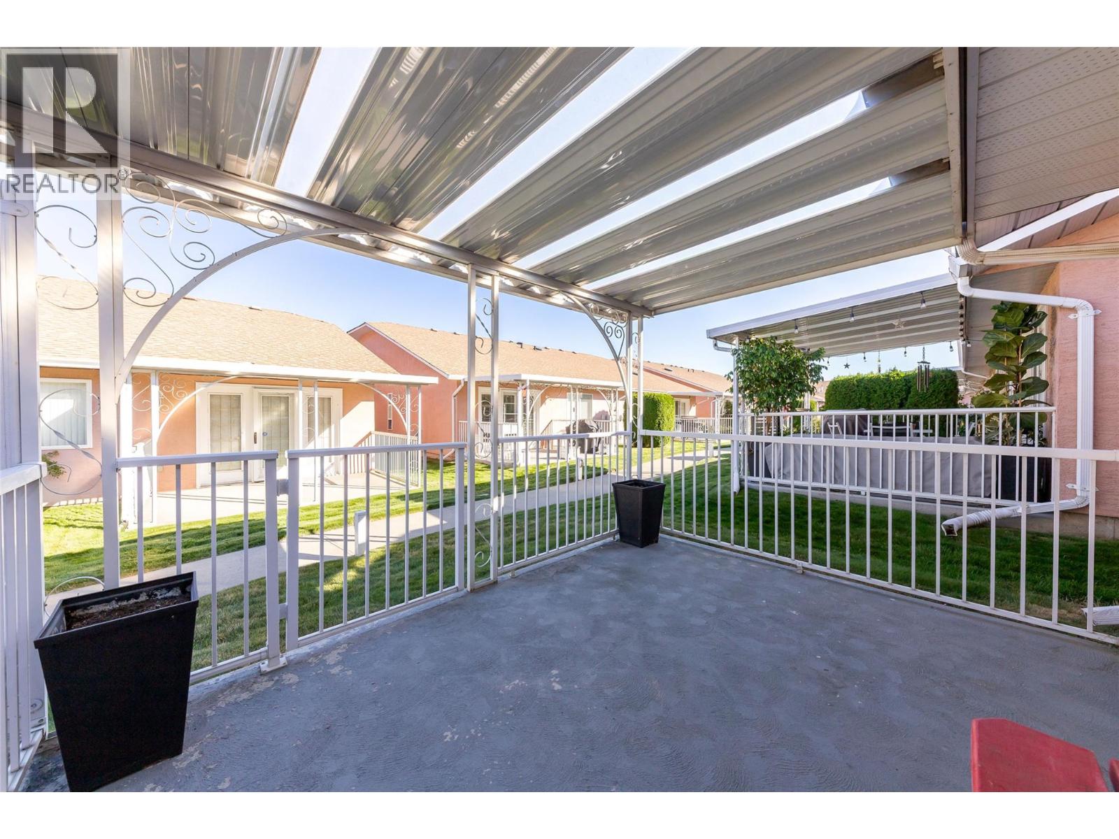#30 1285 14TH Street - 28