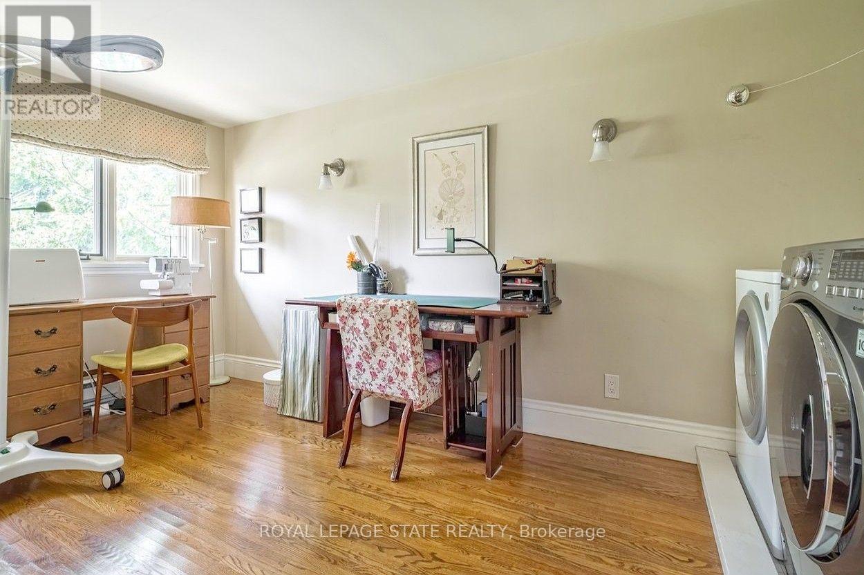 2 OAK KNOLL DRIVE - Image 30