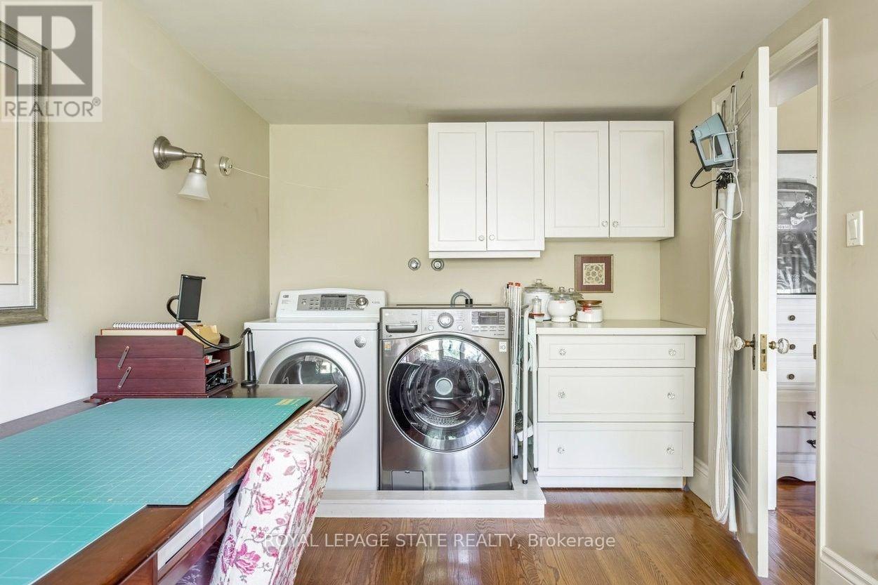 2 OAK KNOLL DRIVE - Image 31