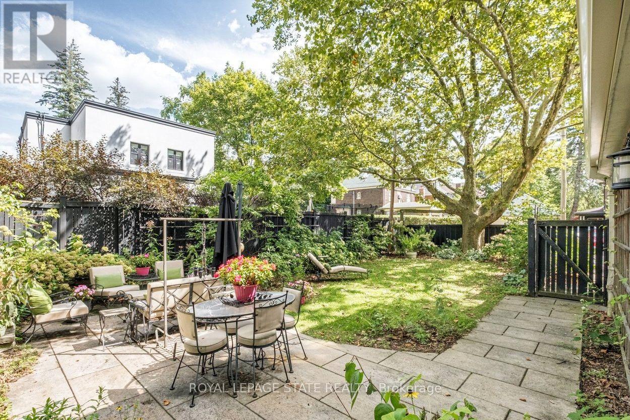 2 OAK KNOLL DRIVE - 48