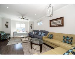 2 14450 68 Avenue, Surrey, BC V3S2A9 Photo 7