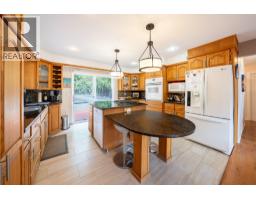 2852 Jewel Lake Road, Greenwood, BC V0H1J0 Photo 17