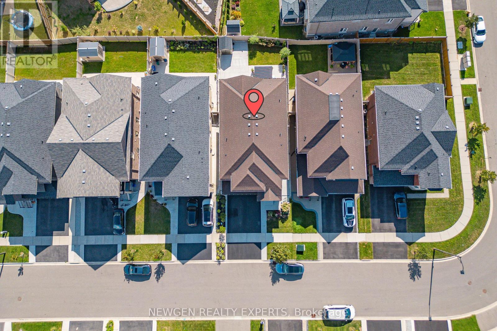 60 Monarch Drive, Halton Hills (Georgetown), Ontario, L7G0M6, Halton Hills (Georgetown), Ontario — photo 5 of 5
