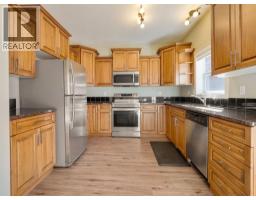 885 Mount Sundance Manor W, Lethbridge, AB T1J1X7 Photo 14