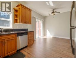 885 Mount Sundance Manor W, Lethbridge, AB T1J1X7 Photo 15