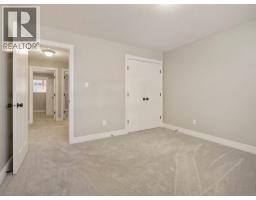 885 Mount Sundance Manor W, Lethbridge, AB T1J1X7 Photo 21