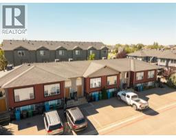 885 Mount Sundance Manor W, Lethbridge, AB T1J1X7 Photo 35