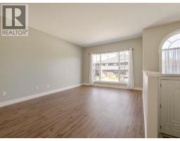 Bedroom - 885 Mount Sundance Manor W, Lethbridge, AB T1J1X7 Photo 6