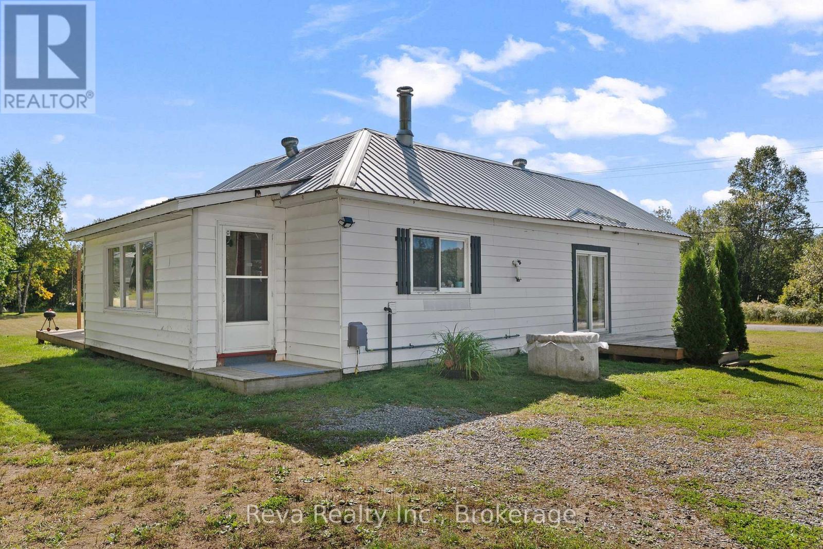 834 HYBLA ROAD, Hastings Highlands (Monteagle Ward) — photo 3