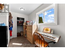 834 Hybla Road, Hastings Highlands, ON K0L1C0 Photo 13