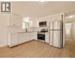 #28, 2300 13 Street N, Lethbridge, AB T1H4E8 Photo 17
