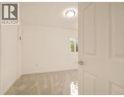 #28, 2300 13 Street N, Lethbridge, AB T1H4E8 Photo 23