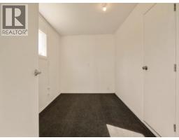 Primary Bedroom - #28, 2300 13 Street N, Lethbridge, AB T1H4E8 Photo 6