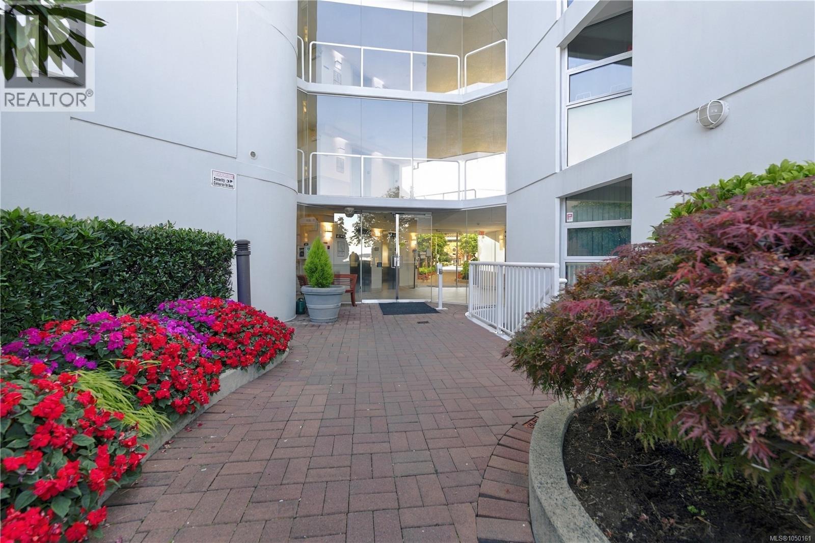 #402 158 Promenade Dr - Image 11