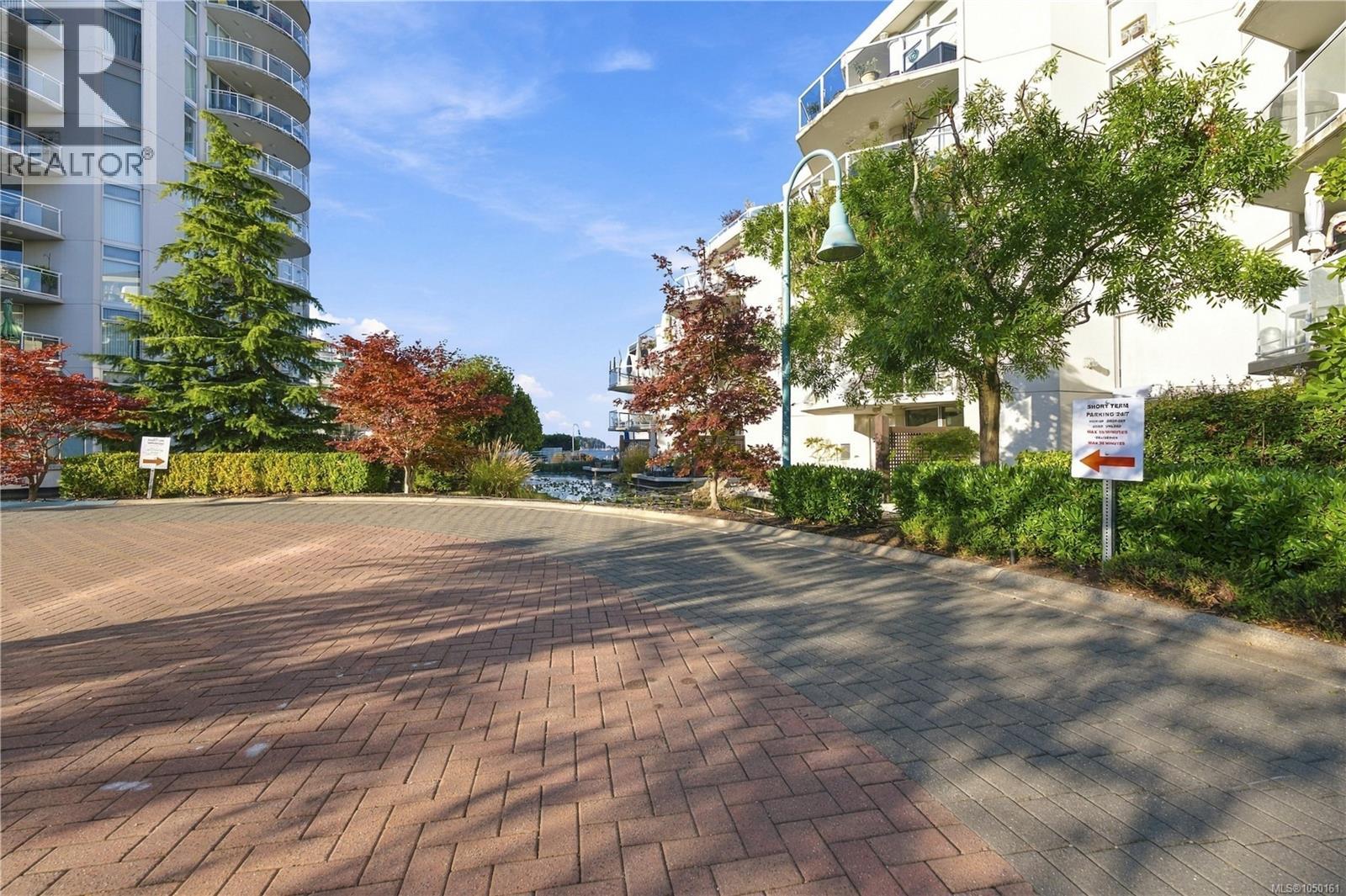 #402 158 Promenade Dr - Image 15