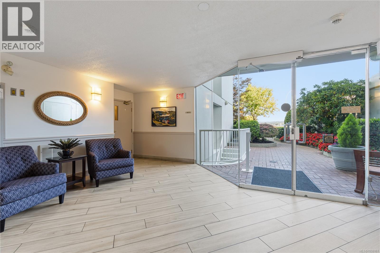 #402 158 Promenade Dr - 69