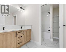 446 Kinniburgh Loop, Chestermere, AB T1X3C4 Photo 31