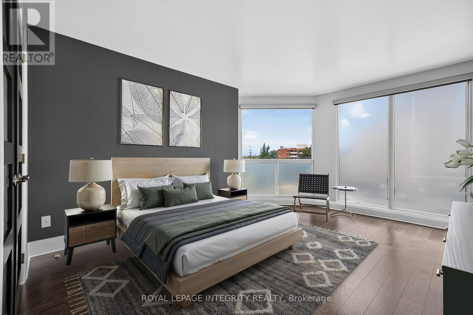 302 - 545 ST LAURENT BOULEVARD photo 27