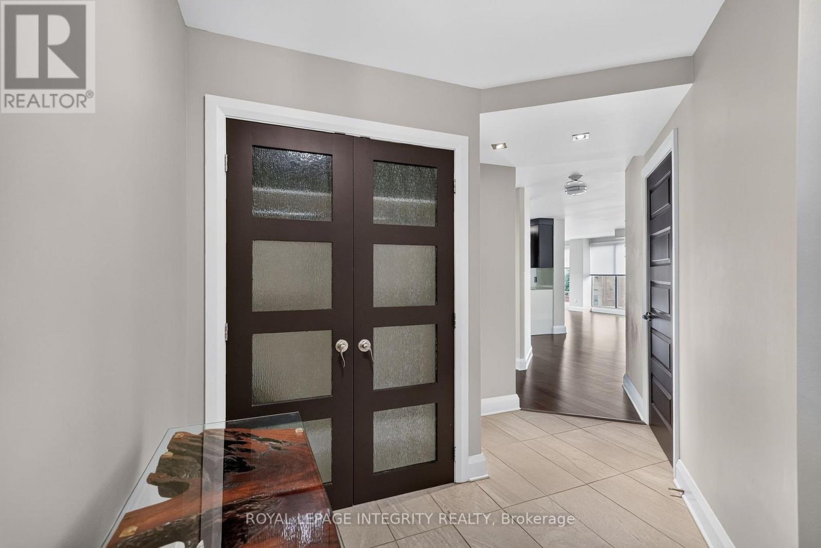 302 - 545 ST. LAURENT BOULEVARD, Ottawa — photo 4