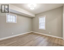 101 - 120 Garrison Village Drive, Niagara On The Lake, ON L0S1J0 Photo 15