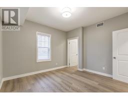 101 - 120 Garrison Village Drive, Niagara On The Lake, ON L0S1J0 Photo 16