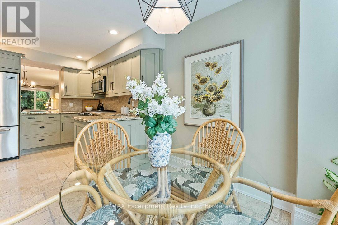 2331 MARINE DRIVE, Oakville (BR Bronte) — photo 8